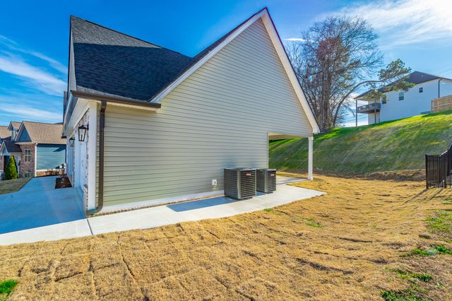 859 Live Oak Road, Ringgold, GA 30736
