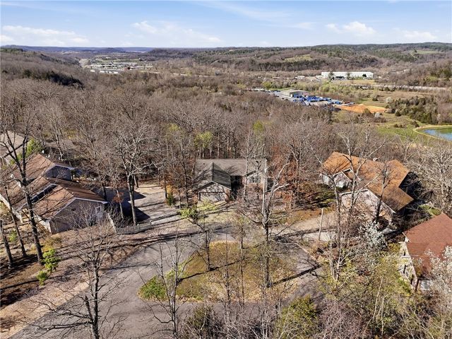 3 Cambria Place, Bella Vista, AR 72715