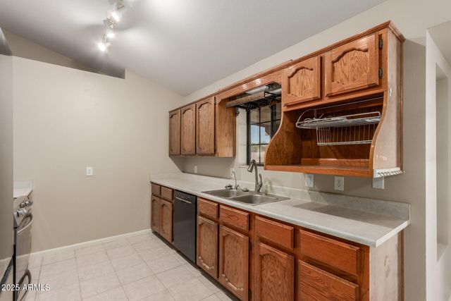 22038 W HILTON Avenue, Buckeye, AZ 85326