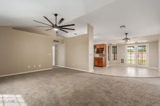 22038 W HILTON Avenue, Buckeye, AZ 85326