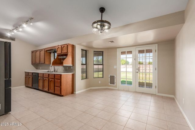 22038 W HILTON Avenue, Buckeye, AZ 85326