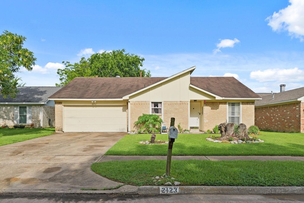 2123 Wigmaker Drive, Katy, TX 77493