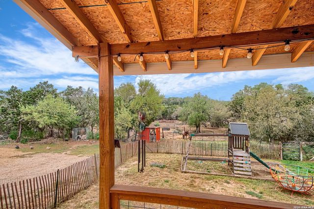 349 County Road 2471, Hondo, TX 78861