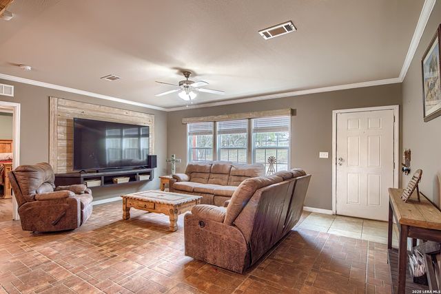 349 County Road 2471, Hondo, TX 78861