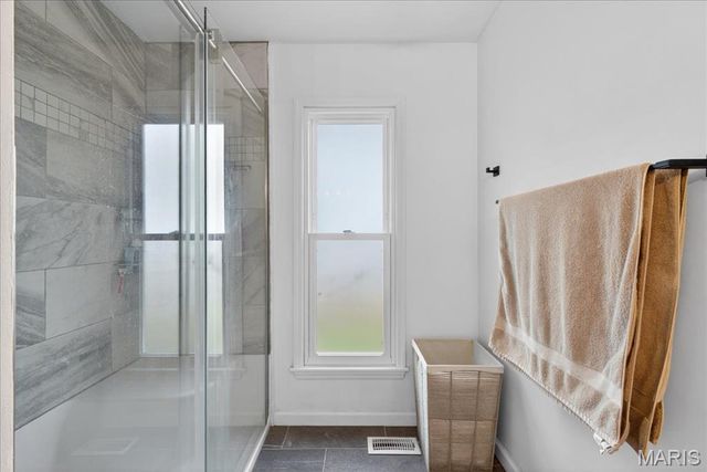 203 Morewood Drive, Manchester, MO 63011