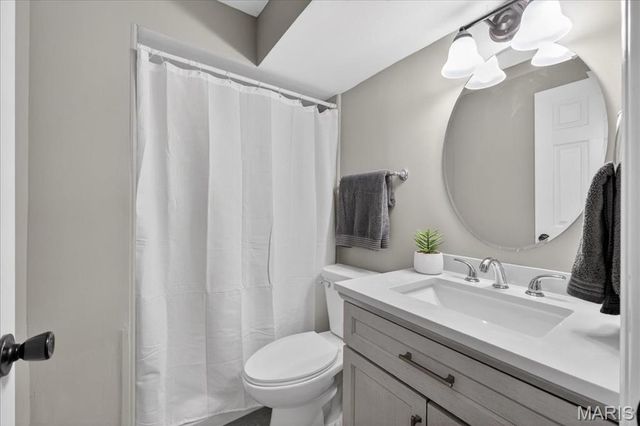 203 Morewood Drive, Manchester, MO 63011