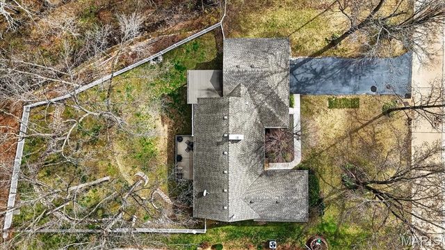 203 Morewood Drive, Manchester, MO 63011