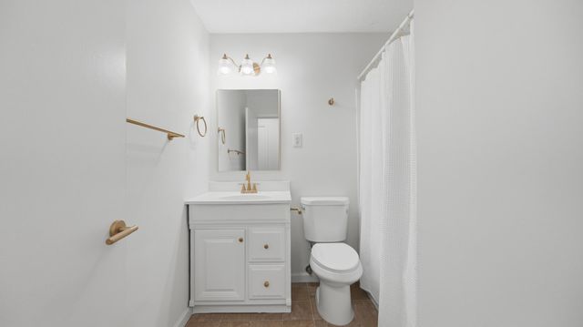 103 Waverly Drive, Rossville, GA 30741