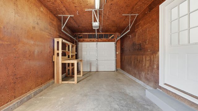 103 Waverly Drive, Rossville, GA 30741