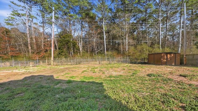 103 Waverly Drive, Rossville, GA 30741