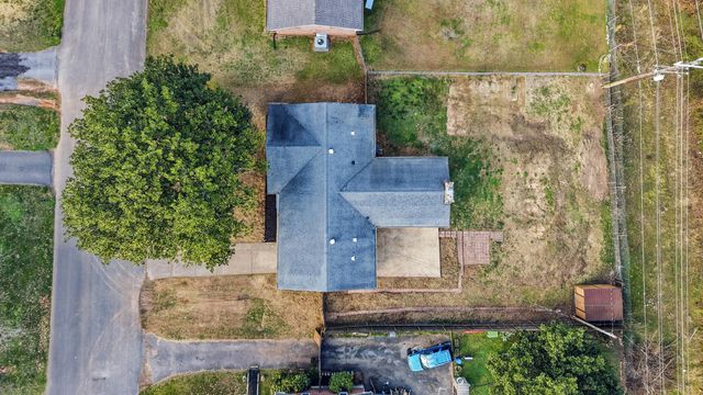 103 Waverly Drive, Rossville, GA 30741