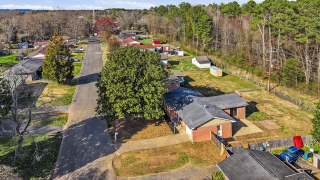 103 Waverly Drive, Rossville, GA 30741