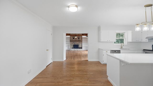 103 Waverly Drive, Rossville, GA 30741