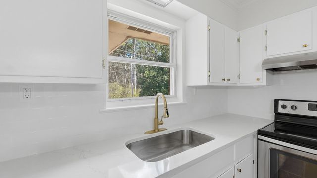 103 Waverly Drive, Rossville, GA 30741