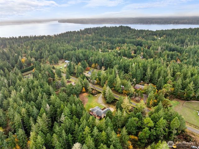 2311 202nd Avenue SW, Lakebay, WA 98349