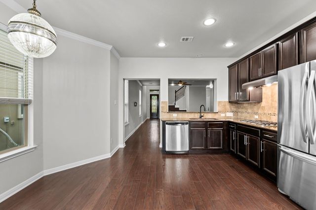 9621 Solana Vista LOOP B, Austin, TX 78750