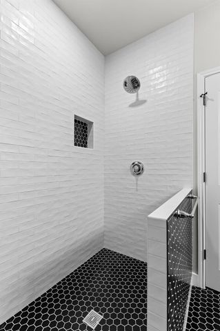 9621 Solana Vista LOOP B, Austin, TX 78750