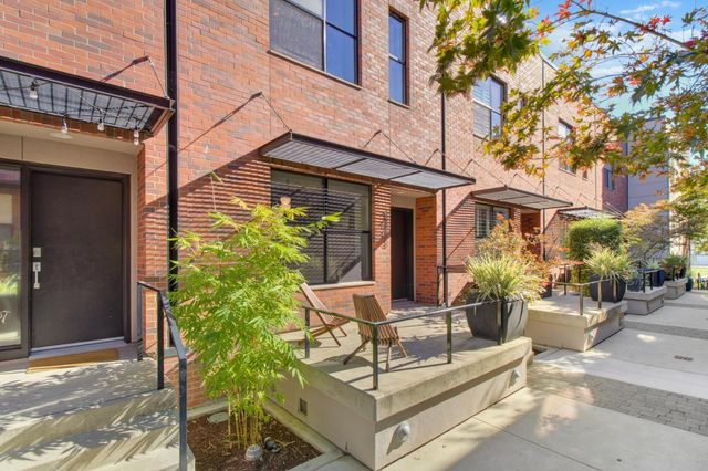 1323 East Sutter Walk, Sacramento, CA 95816
