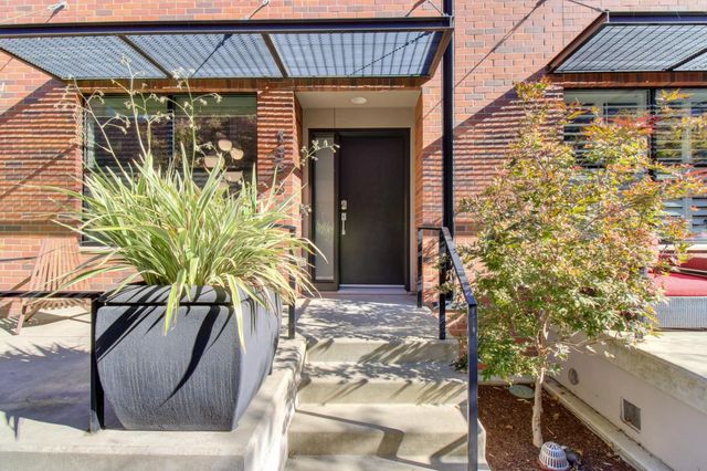 1323 East Sutter Walk, Sacramento, CA 95816