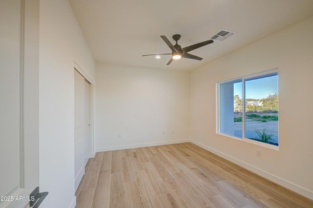 21140 W SHASTA Drive, Buckeye, AZ 85326