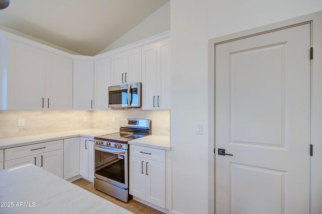 21140 W SHASTA Drive, Buckeye, AZ 85326