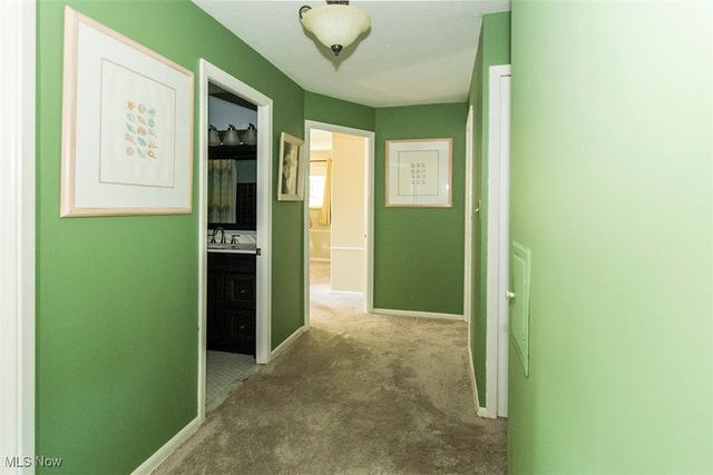 6612 Louann Drive, North Olmsted, OH 44070