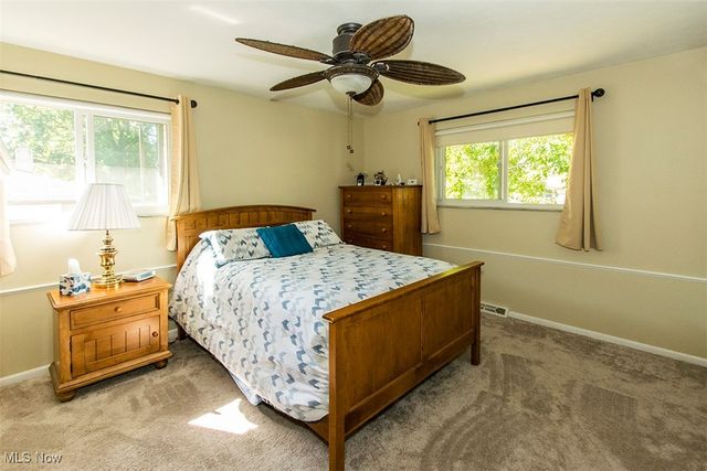 6612 Louann Drive, North Olmsted, OH 44070