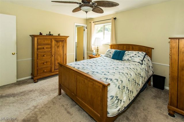 6612 Louann Drive, North Olmsted, OH 44070