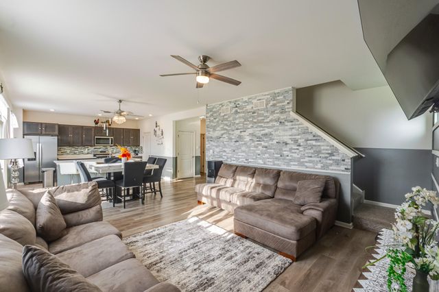 10560 Azalea Drive, Crown Point, IN 46307
