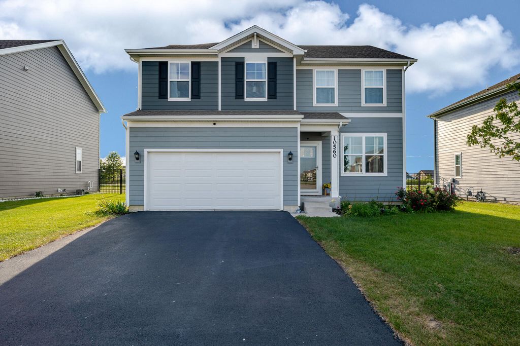 10560 Azalea Drive, Crown Point, IN 46307