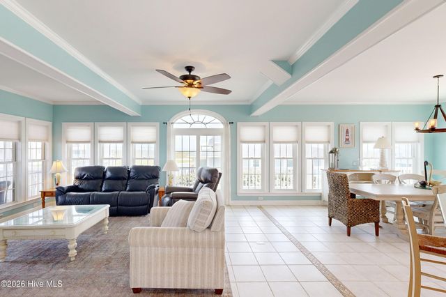 306 Marina Way, N Topsail Beach, NC 28460