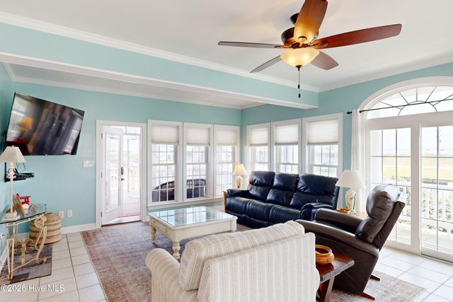306 Marina Way, N Topsail Beach, NC 28460