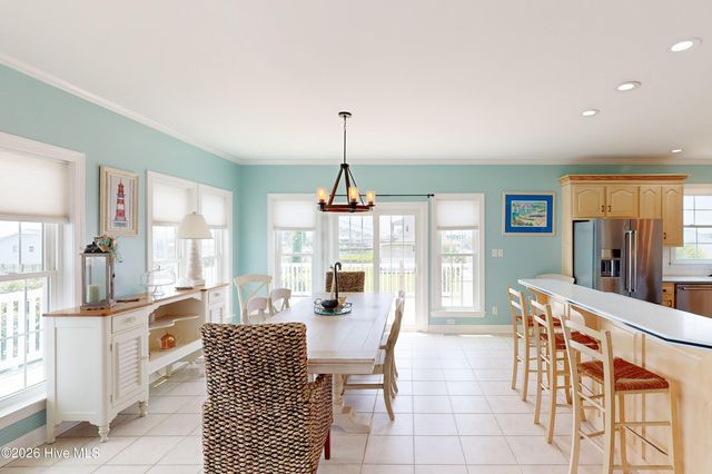 306 Marina Way, N Topsail Beach, NC 28460