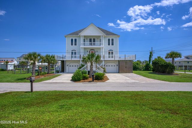 306 Marina Way, N Topsail Beach, NC 28460