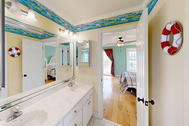 306 Marina Way, N Topsail Beach, NC 28460