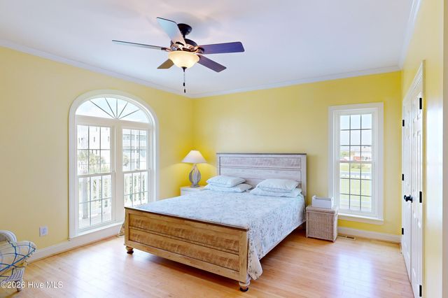 306 Marina Way, N Topsail Beach, NC 28460