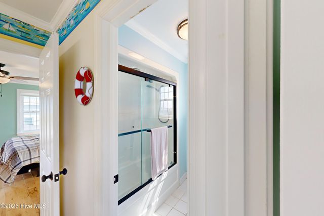 306 Marina Way, N Topsail Beach, NC 28460