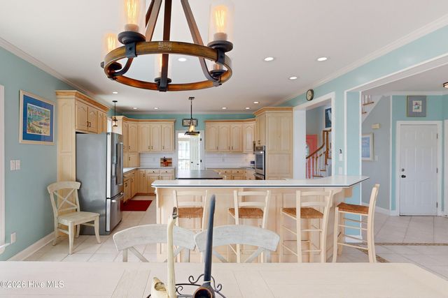 306 Marina Way, N Topsail Beach, NC 28460