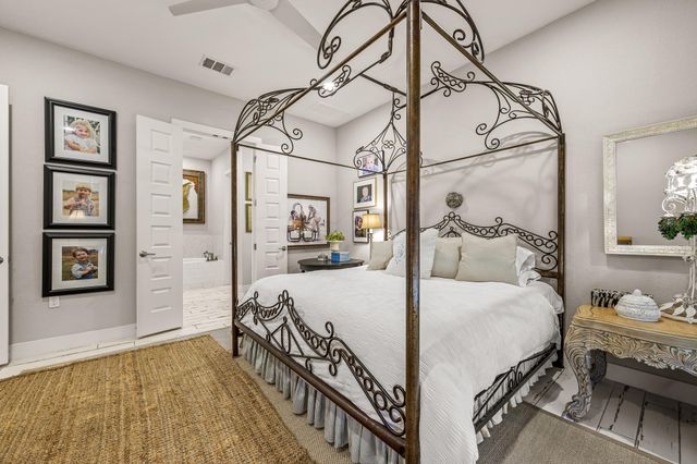 121 Francesco LN, Dripping Springs, TX 78620