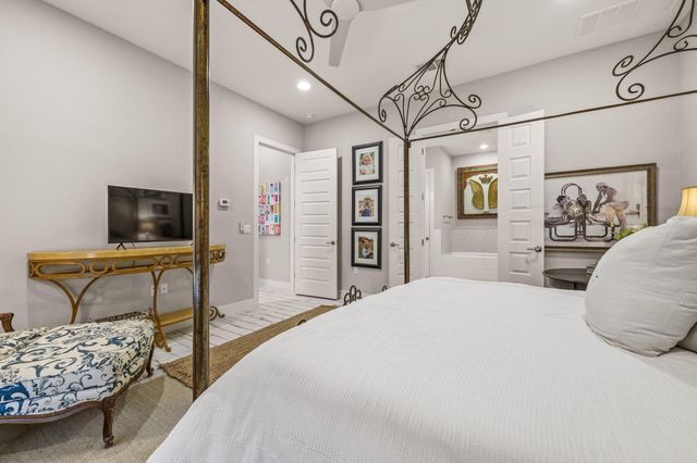 121 Francesco LN, Dripping Springs, TX 78620