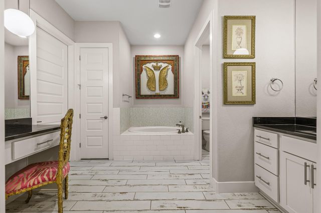 121 Francesco LN, Dripping Springs, TX 78620