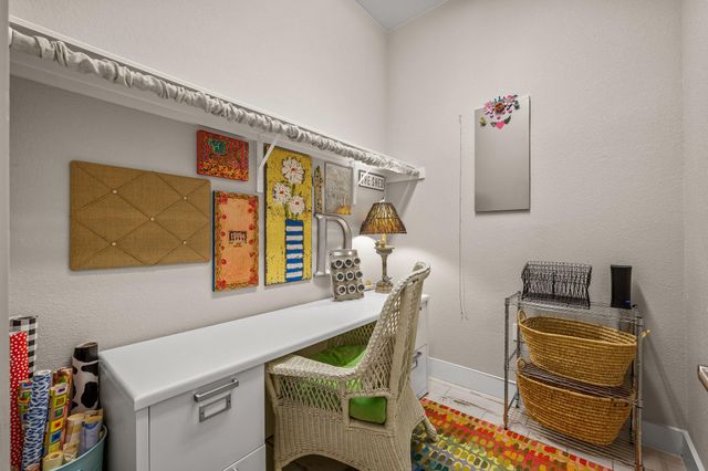 121 Francesco LN, Dripping Springs, TX 78620