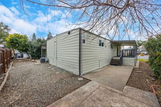 1350 San Bernardino 187, Upland, CA 91786