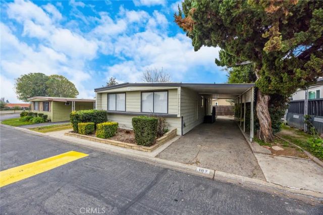 1350 San Bernardino 187, Upland, CA 91786