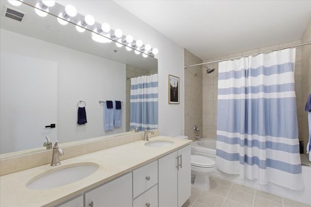 630 N Franklin Street 808, Chicago, IL 60654