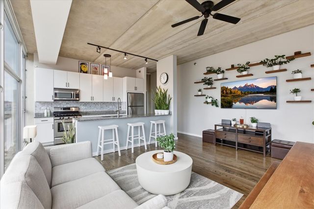 630 N Franklin Street 808, Chicago, IL 60654