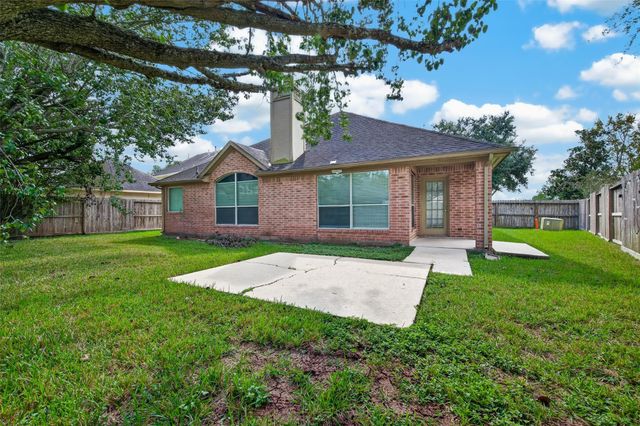 4903 Chappel Hill Drive, Missouri City, TX 77459