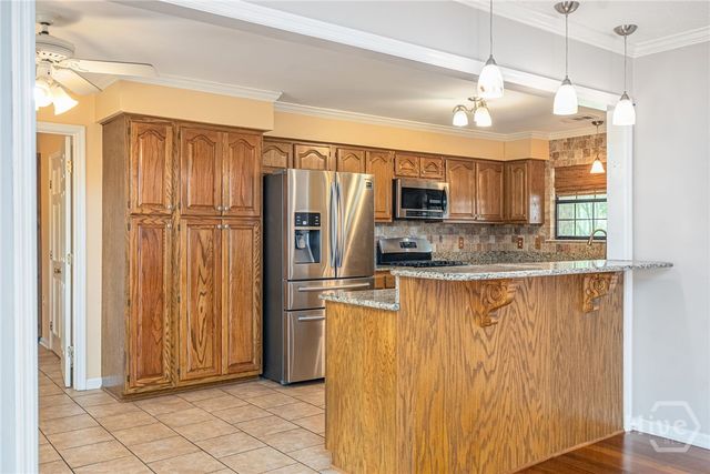 114 Melrose Avenue, Savannah, GA 31410