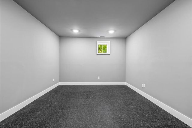 195 Arbor Garden Circle, Newnan, GA 30265