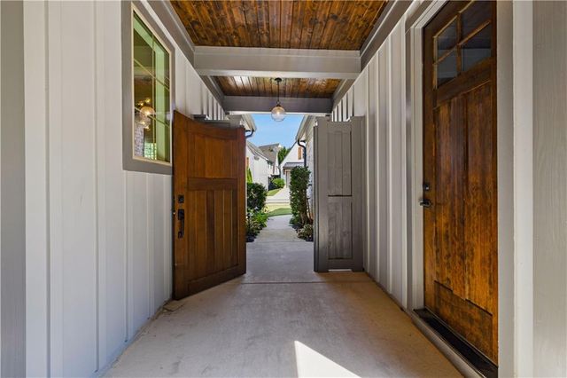 195 Arbor Garden Circle, Newnan, GA 30265
